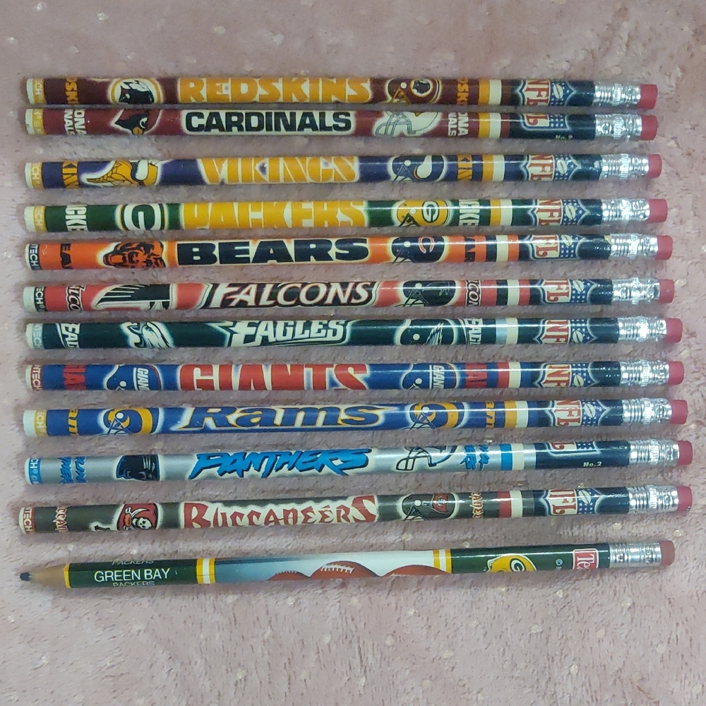 NFL Team Logo Pencils Set